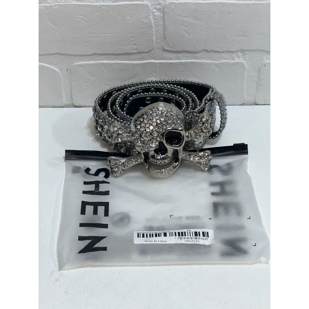 NEW! Shein Rhinestone Skull Buckle Belt Size 80 Silver Sparkle Color - Picture 3 of 6